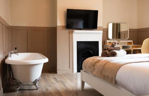 Historic Brontë Cottage Log Burner & Roll-Top Bath - Foto 41
