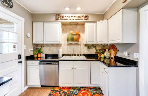 Paw Paw Fall Getaway Wine Fest and Apples! - Photo 9