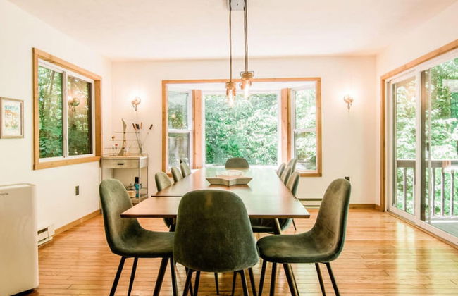 Northern Nights Chalet by Wanderlust Abodes - Foto 43