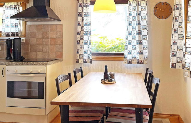 6 Person Holiday Home in Ellos - Foto 7