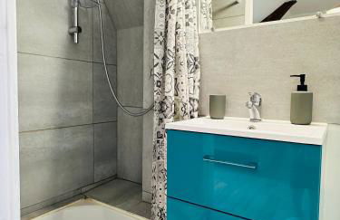 Studio 11 Proche Centre Ville avec Wifi Parking Troyes - Foto 4