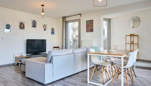 Appartement proche métro & 2 balcons + parking - Foto 1