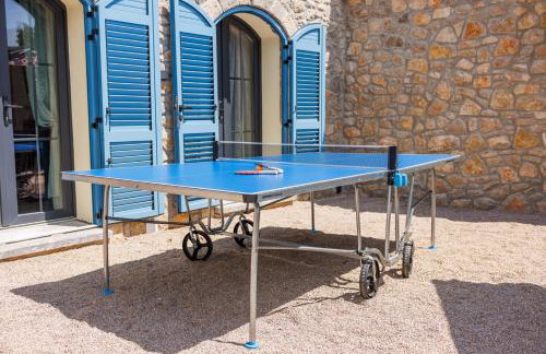 Villa Melary with Pool and Jacuzzi - Photo 31