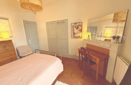 Séjour cosy avec piscine privée et vue panoramique - Foto 4