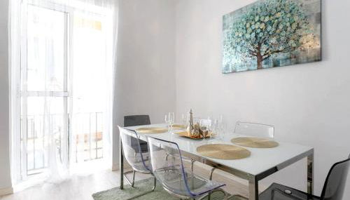 precioso piso en playa caleta - Foto 3