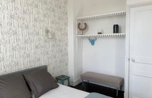 MAISON 4 chambres 12 pers à 2,8KM DU CIRCUIT et proche BOULERIES JUMP - Foto 17