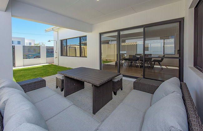 5 O Clock Somewhere - Foto 23