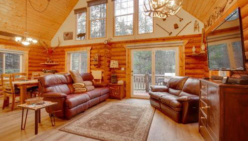 Donnelly Cabin with Private Deck Near Lake Cascade! - Foto 5