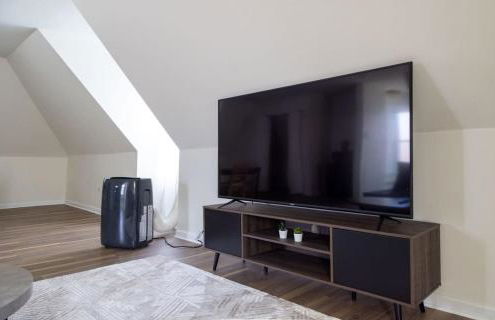 Spacious Tower Grove 3BR Home ABODEbucks - Foto 36