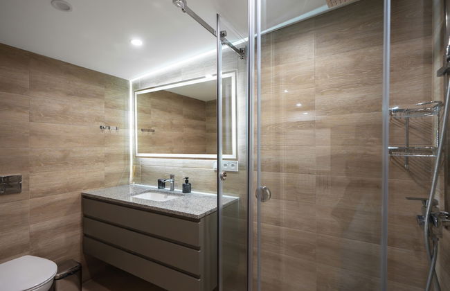 RIS Opera Apartments Yerevan - Photo 33