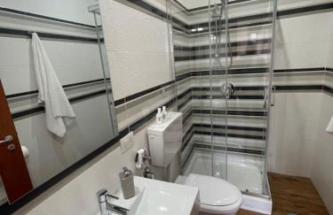 REGAL HOME Apartment - Photo 16