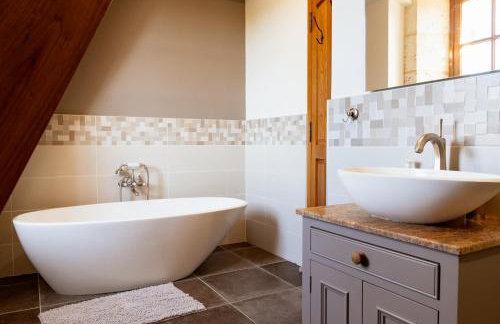 Château LA ROBERTERIE logement entier proche Saint Emilion - Foto 17