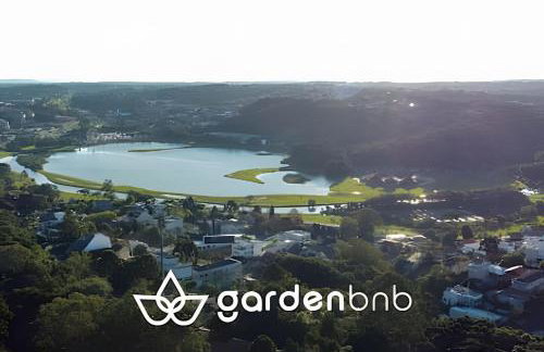 Refúgio Boutique | Cama King + A/C | Barigui - Photo 22