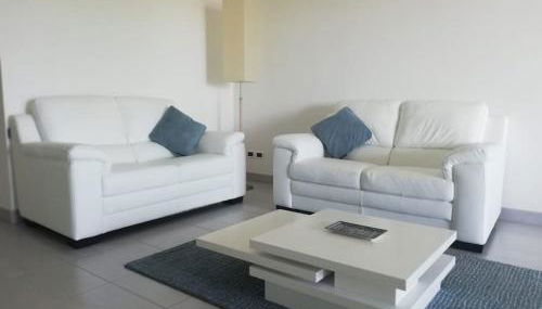 White-blue vibes, seafront 2-bedroom apt - Foto 5