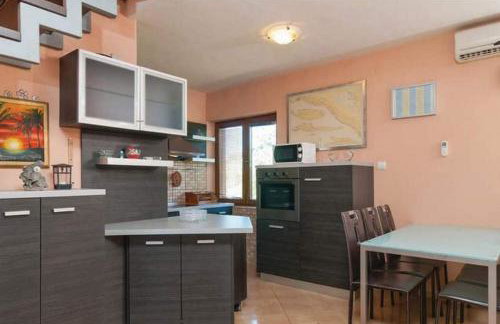 Luxury villa with a swimming pool Skrip, Brac - 17350 - Foto 28