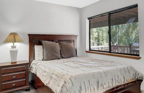 Aspen Ridge Lodge with private Hot Tub - Foto 5