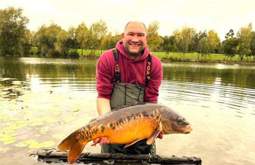 Lakeland Lodge with private Hot Tub and fishing - Foto 27