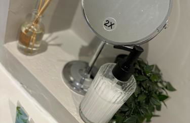 New Stylish House - Sleeps 7 - Free Parking - Contractors Welcome - Wifi - Foto 25