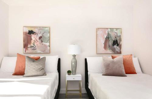 Relax in Spacious 3BR Apt Sleeps 8 and Parking - Foto 23