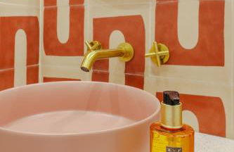 Apartment with exceptional charm in historic center of Alicante - Photo 35