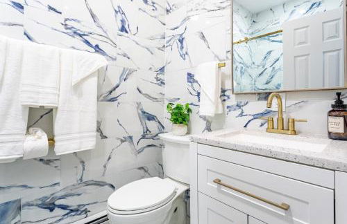 Modern Escape 3BR Apt with Parking - Foto 2