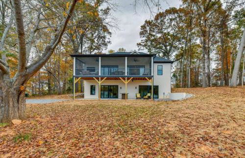 The Flat - A Lake View Retreat with Dock Access - Foto 29