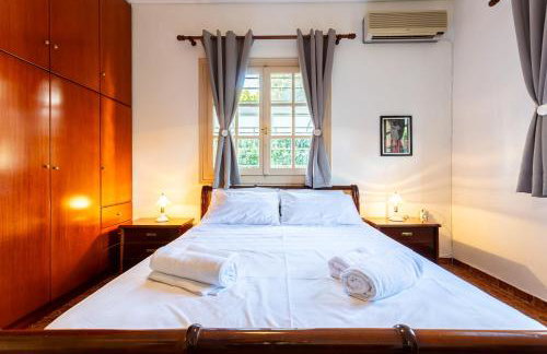 Avia's Seaside Hideaway with Lush Garden - Foto 19