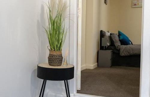 Elegant 2BR Escape Ideal for Long Stays - Foto 6