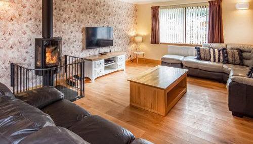 Beinn View House - Photo 1