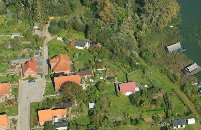 Bootshaus Direkt am See mit Eigenem Steg an der Ostsee - Foto 33