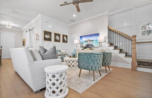 Steps to Ice Plant in Historic St Aug Upscale - Photo 14