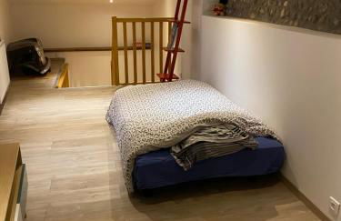 Dépendance privée, salle de bain et chambre privative - Foto 5