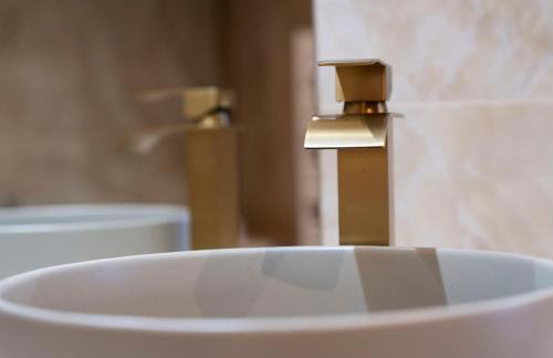 Spa & Relaxation 15 min de Lyon - Noomi Suite - Foto 14