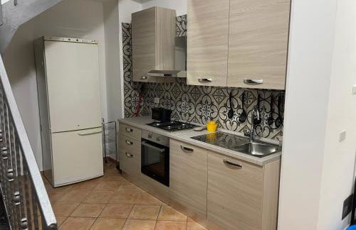 Villa Lidia & Attico degli artisti, free pets , giardino recintato e attrezzato - Foto 53