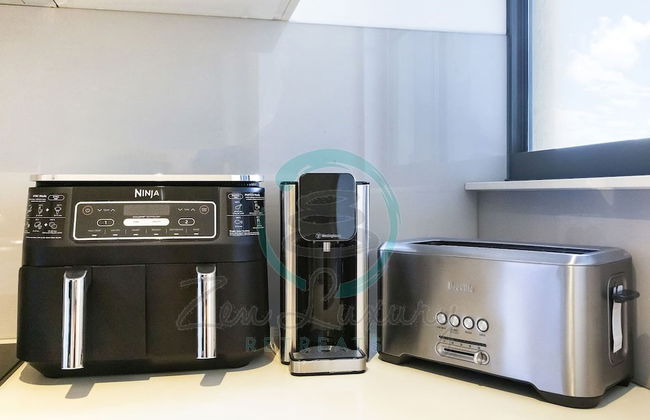 Zen Arkaba 3BR Luxury Waterfront Apt Pool BBQ - Foto 20