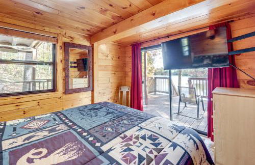 Hocking Hills Lake Gem with Hot Tub, Dock, 100 Acres - Foto 16