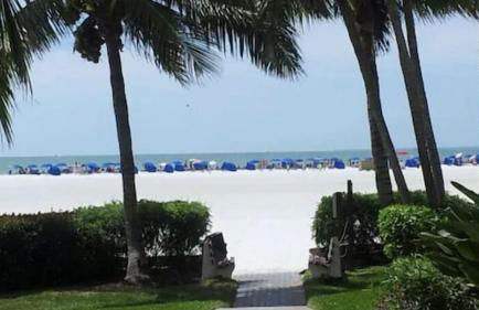 Always Summer On a White Sandy Beach - Foto 1