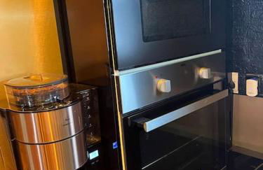 The Turret - Photo 3