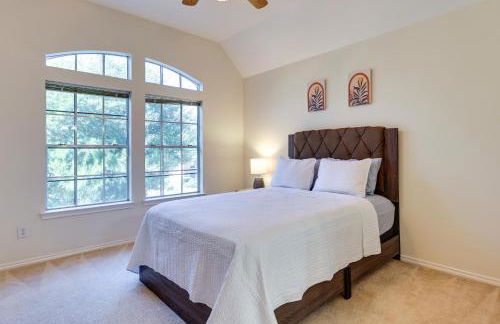 Spacious Sugar Land Home with Yard and Pool Access! - Photo 25