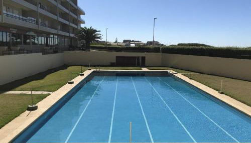 Beachfront Apartment with Swimming Pool - Foto 2