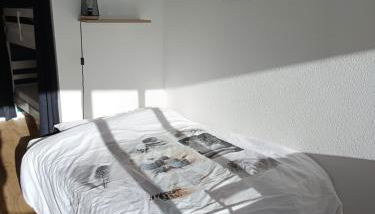 Cosy studio 25 m2 orienté sud entièrement rénové - Photo 4