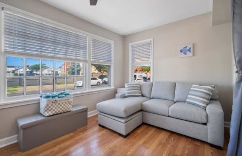 Salt Life Retreat Unit A-2BR/2BA, Heart of Margate - Foto 14