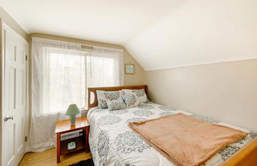 Beech Grove Vacation Rental with Private Yard - Photo 16