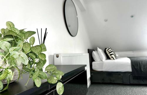 Serviced 4 bed 2 bath Manor Park House - Foto 45