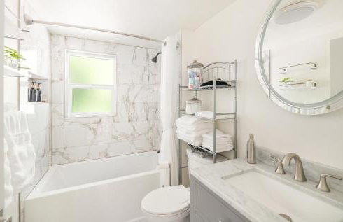 Creekside family house w yoga deck - Foto 23