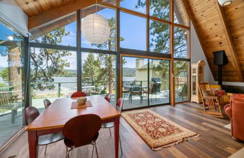 Moonlight Shores Lakefront - Lakefront home with hot tub! - Foto 13