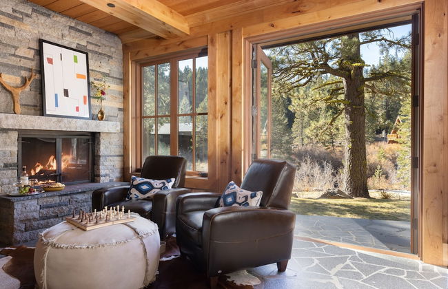 Hunter by Avantstay Riverfront Cabin w Prvt Cottage 5mins From Palisades - Photo 9