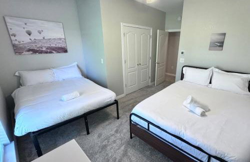 Tranquil 1,5 Acre Retreat with Modern Comfort - Foto 16