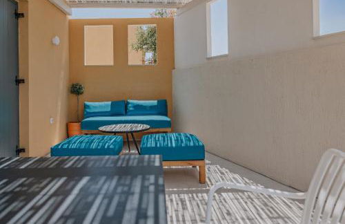 Tessera Villas & Studios Collection - Photo 8