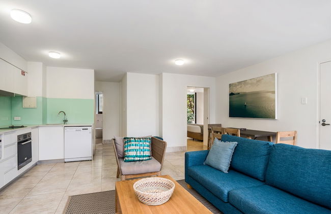 Bayview Beachfront Apartments, in town right on the beach - Foto 32